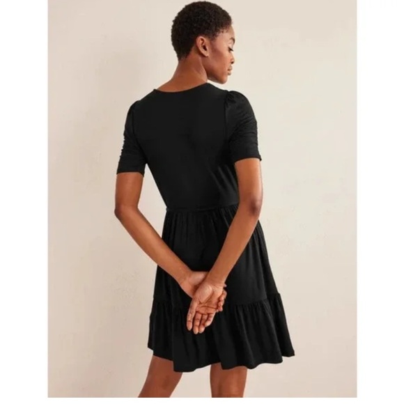NEW • Boden • Women’s Ruched Bust Jersey Mini Dress
Black 8R - Picture 2 of 5